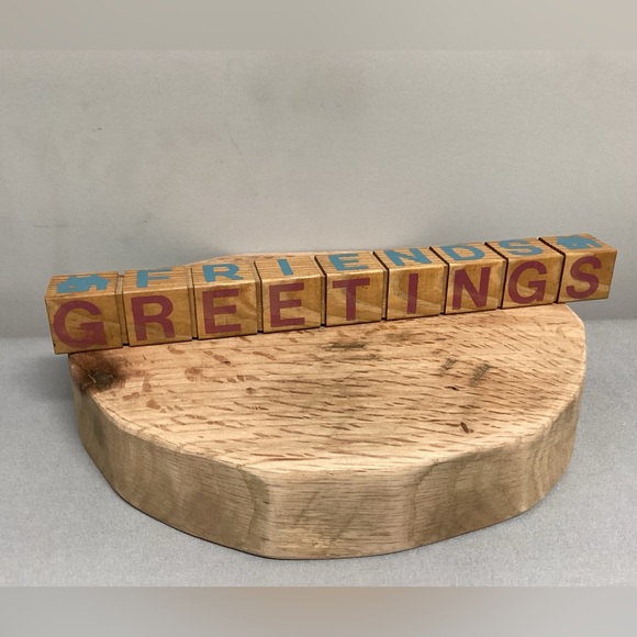 🔴 Solid Wood Crafted Block w/ Christmas / Greetings / Friends / Valentine - Picture 2 of 7